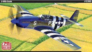 P-51B Mustang Blue Nose USAAF Fighter Plane Model Kit